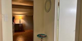 115 GRENADINE Street Gallery 10