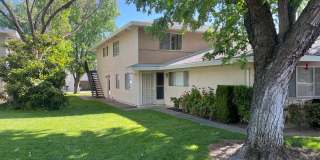 Newly Updated 2 bedroom 1 Bathroom Condo Gallery 1
