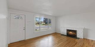 Warm  Welcoming Home in Spokane – Great Location on W Bismark Ave Gallery 1