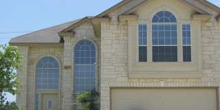 Two Story GEM! Gallery 1