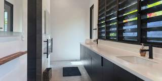 Luxury furnished pod style 3 bedroom 3.5 bathroom w/pool, outdoor showers, & spa coming soon! Luxury furnished pod style 3 bedroom 3.5 bathroom w/pool, outdoor showers, & spa coming soon! Gallery 8