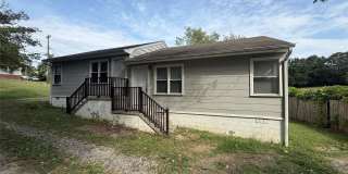 102 E Bradley Street Gallery 1