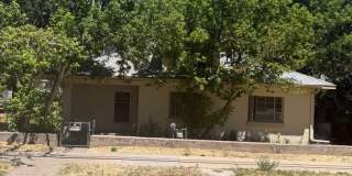Beautifully 2 Bedroom + Loft Home Near Downtown Flagstaff Beautifully 2 Bedroom + Loft Home Near Downtown Flagstaff Gallery 1