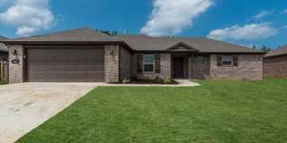 Gravette Family Home Gallery 1