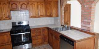 83 Forest Street Gallery 2