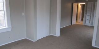 NICE Duplex for Rent close to Midtown and the Plaza District 2-bed & 1-bed available Gallery 15