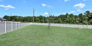 Like new 4 bedroom/ 3 bathroom home on the Westside Like new 4 bedroom/ 3 bathroom home on the Westside Gallery 24
