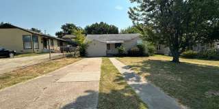 3 bed 1 bath Gallery 13