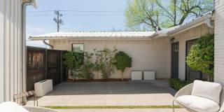 Beautiful Home in Nichols Hills + 3 bedrooms Gallery 3