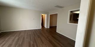 2 Bed 2 Bath duplex on 10th and Council Gallery 4