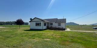 Very nice Large 2 bed 1 bath house in the country Gallery 1