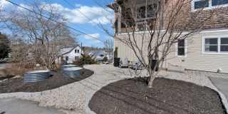 Stunning 4 Bed 2.5 Bath Steps from Willards Beach UNFURNISHED Gallery 4