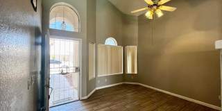 1631 N Garrett Drive Gallery 9