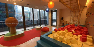 1000 Brickell Avenue Gallery 17