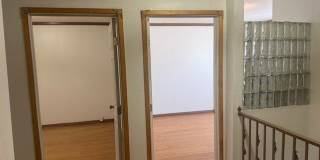 428 N Hollywood Way Gallery 16