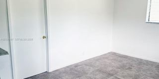 2070 NW 43rd Ter Gallery 7