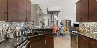 Stylish 2BR Condo in Cleveland Gallery 6