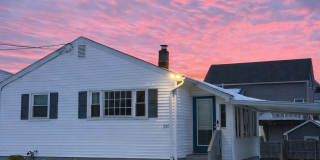 945 E Broadway Gallery 1