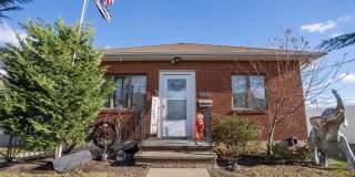 4001 Broadway Gallery 1