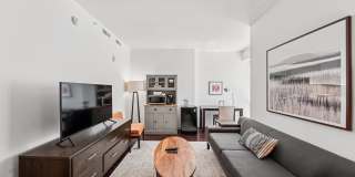 1717 Evanston Gallery 31