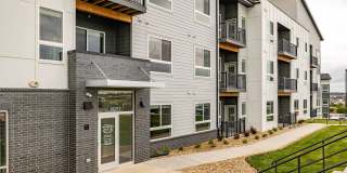 Larkspur - Building B Gallery 1