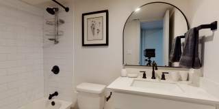 Hoskins 90 at Bishop Ridge Gallery 7