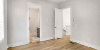 1293 Longreen Terrace NW Gallery 15