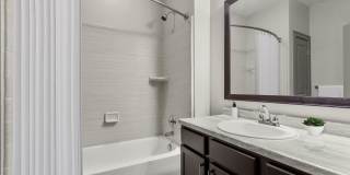 Luxe Lakewood Ranch Gallery 18