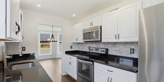 301 Kenmore Avenue Gallery 7