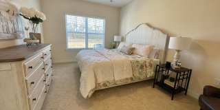 Cardinal | 4 Bed 2.5 Bath | Garage | 1895 sf | $2959-$3255 | 8, 9, 10, 12, 14, and 15 month lease terms Gallery 201