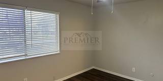 6023 Barton Dr, Shawnee, KS 66203  1 bed 1 bath// Rent: $895 Deposit: $895// 60 West Apartments Gallery 11