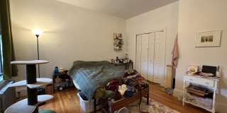 16 Davis Ave Gallery 17