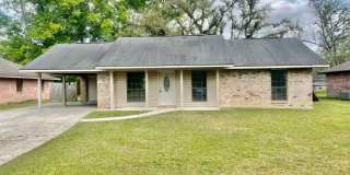 Single Family Home.  Available Now! Gallery 1