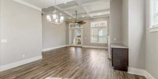 4072 Biltmore Avenue Gallery 11