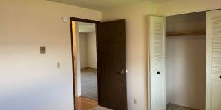 Great single level 2 bed/1 bath duplex in Thurston! Gallery 9