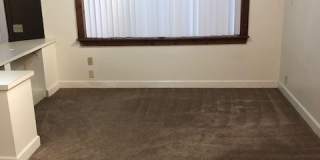 8366 Governor Gallery 13