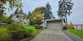 Beautiful 2 Story 3 Bed 2.5 Bath Gallery 1