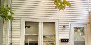 2 beds 1 bath freshly renovated Gallery 1