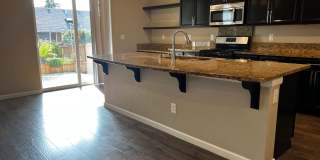 Updated 4 Bedroom Lacey/Hawks Prairie Home for Rent Gallery 7