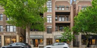 3543 N Southport Avenue Gallery 1