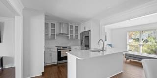 1744 Woodcliff Place NE Gallery 11