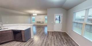 1240 E Richmond Street Gallery 6