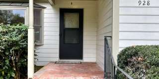 928 Chatfield Dr - Chatfield928B Gallery 1