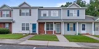 Charming Townhome with Fenced Backyard Gallery 1