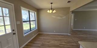 Charming Newly Remodeled Rental Home in a Quiet Neighborhood Gallery 17
