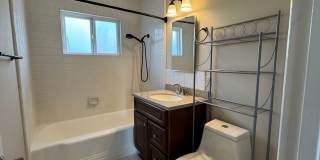 Midtown Stockton, Three Bed, One Bath, One Car Garage. Gallery 18
