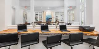 The District Gallery 18