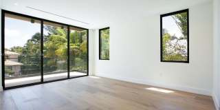 345 West 46th Street Gallery 16