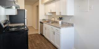 Willowdale Crossing Gallery 3