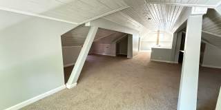 3 Bed 1 Bath in Roundtree Gallery 27